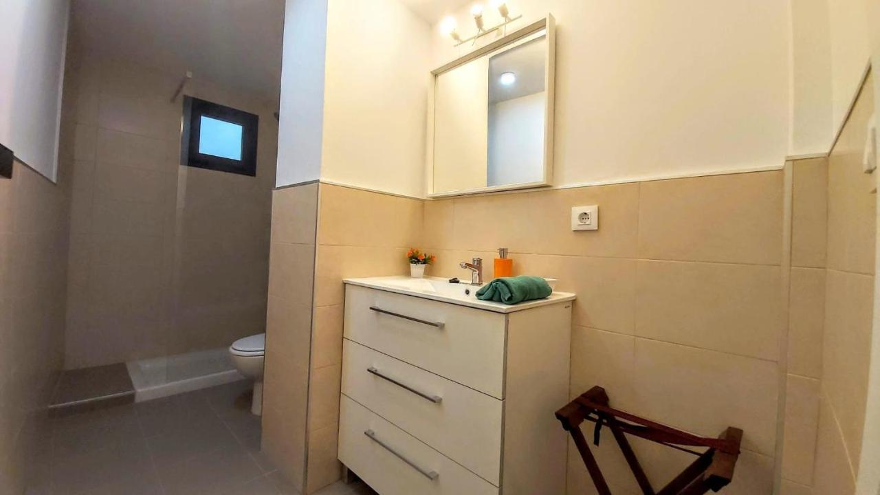 Ferienwohnung Misterhost Duplex Centrico Y Tranquilo Wifi Smarttv Sevilla Exterior foto